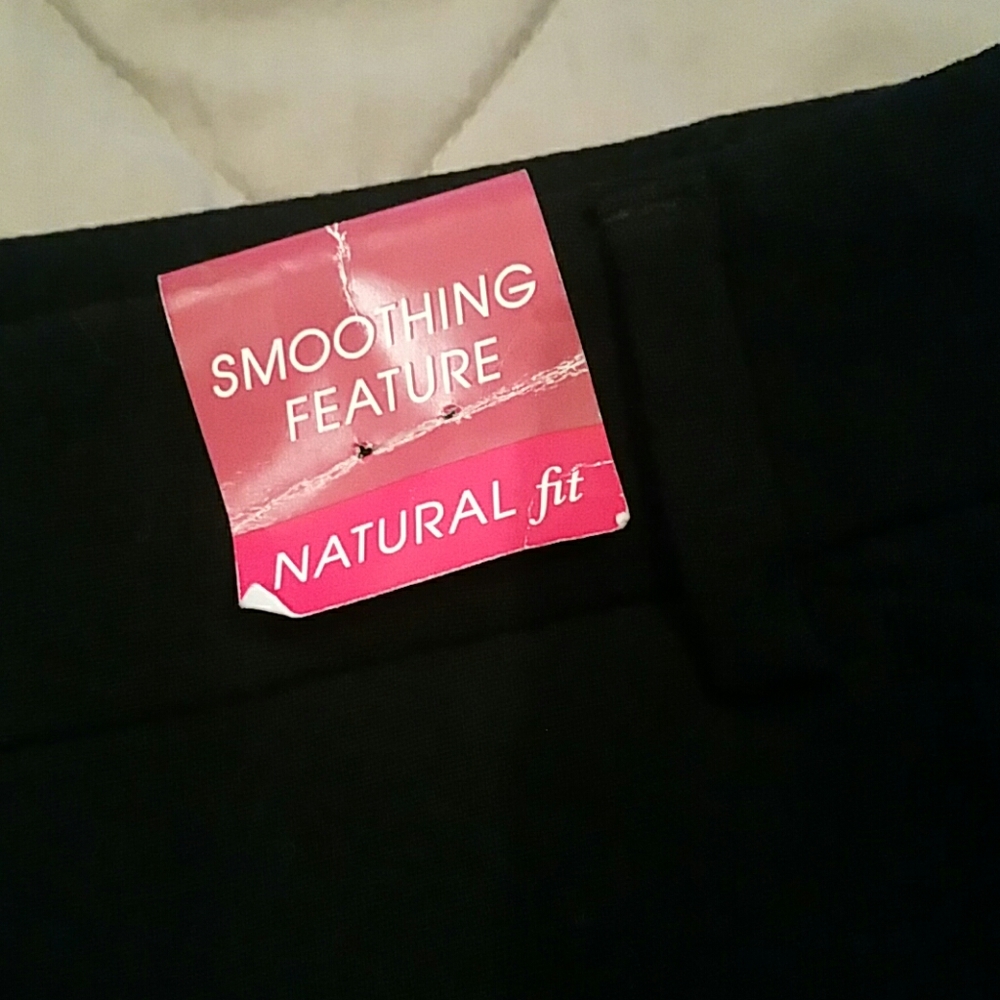 Pants - Picture 2 of 7
